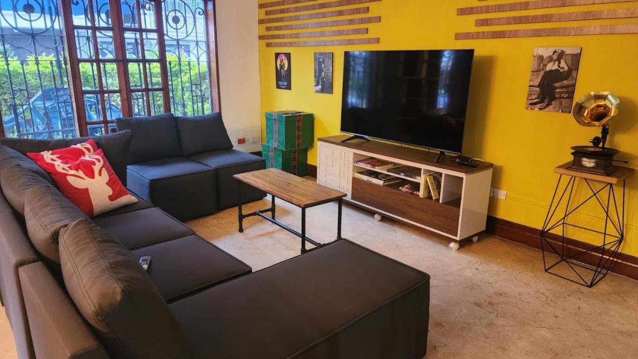 Paisa Hostel Medellin Luaran gambar