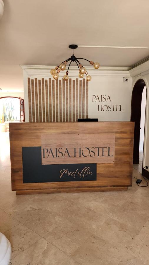 Paisa Hostel Medellin Luaran gambar