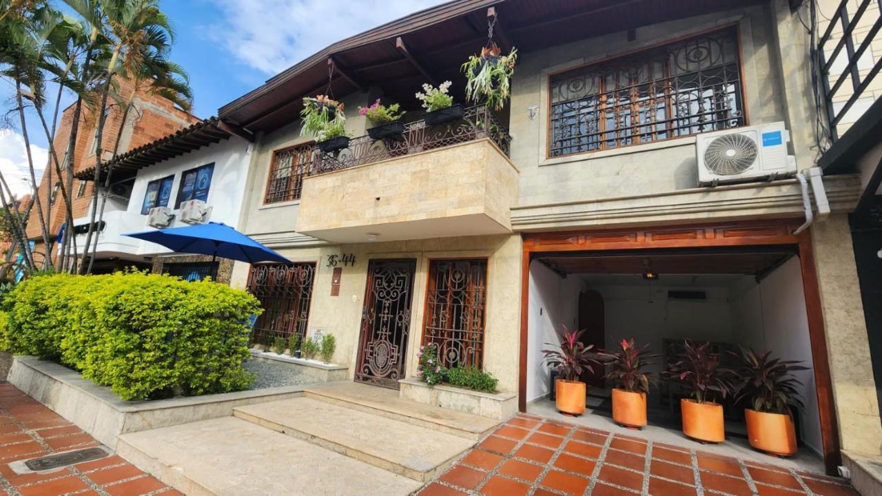 Paisa Hostel Medellin Luaran gambar