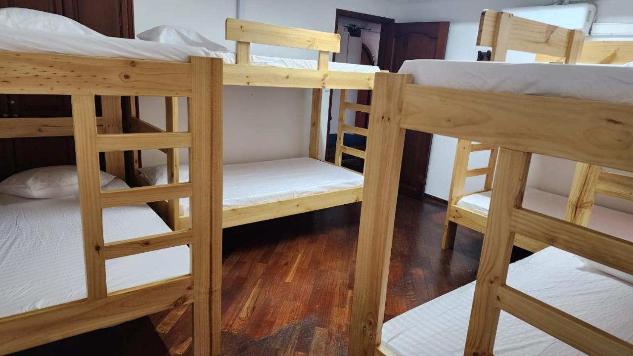 Paisa Hostel Medellin Luaran gambar