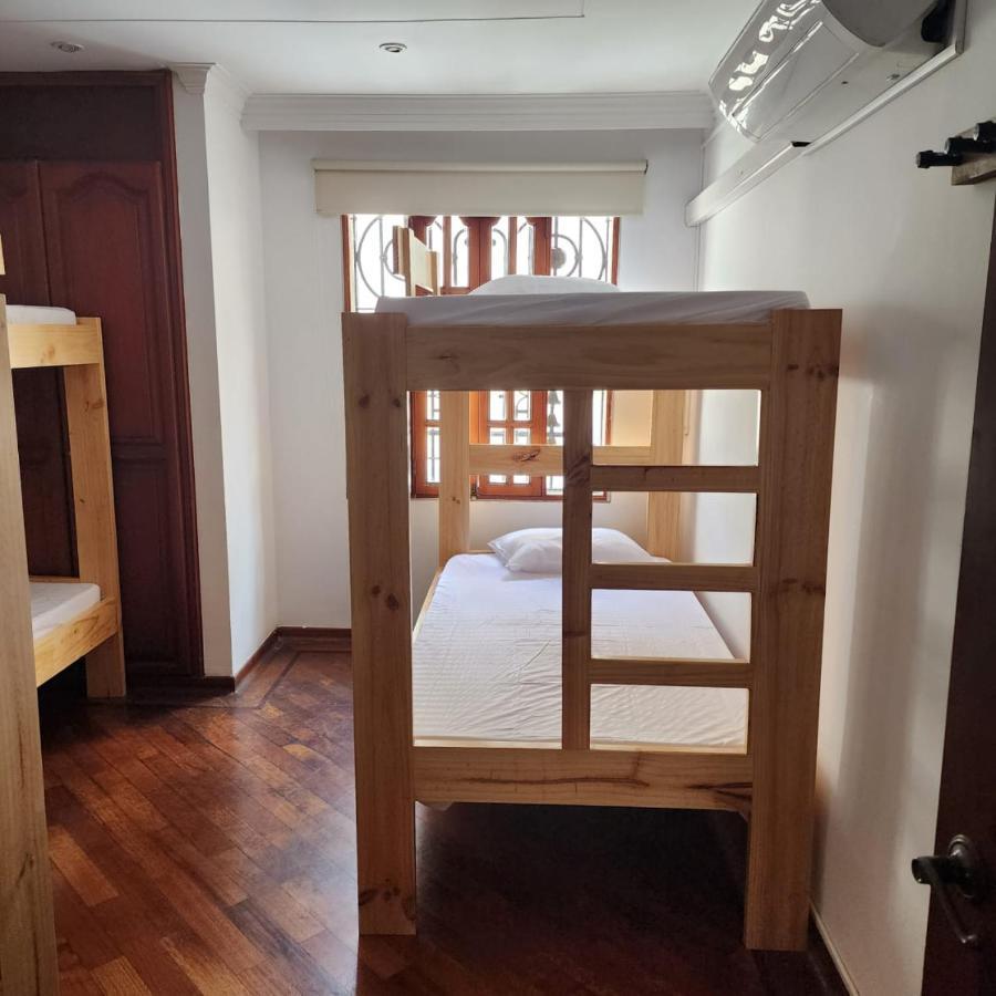 Paisa Hostel Medellin Luaran gambar